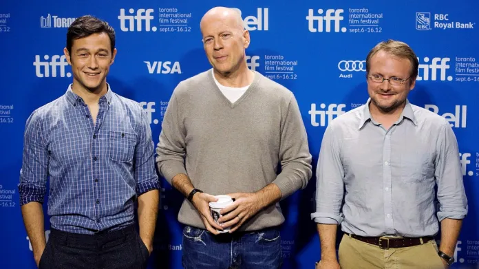 Joseph Gordon-Levitt, Bruce Willis a Rian Johnson