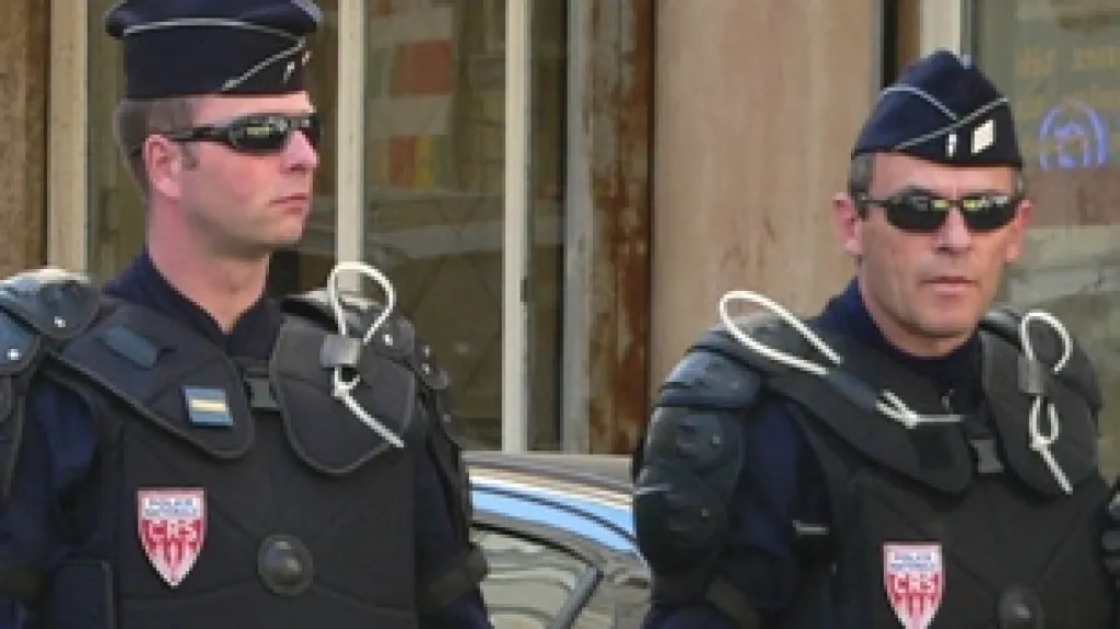Francouzští policisté