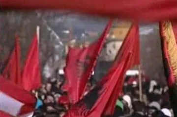 Kosovo prožilo první nezávislou noc