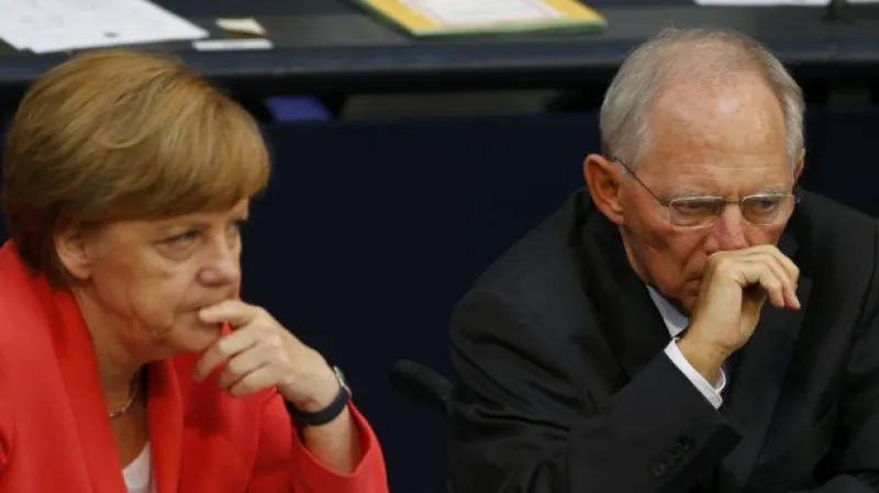 Němci a Rakušané schválili pomoc Řecku