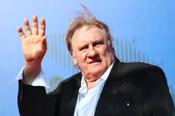 Depardieu půjde k soudu. Byl u výslechu pro obvinění ze sexuálního napadení
