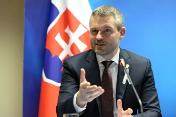 Pellegrini požádal poslance o důvěru, vraždu novináře označil za útok na demokracii