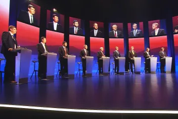 Digitalizace uleví starostům při čerpání dotací, řekli šéfové parlamentních stran v debatě ČT