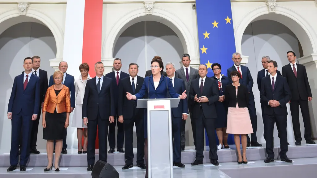 Ewa Kopaczová představila nový kabinet
