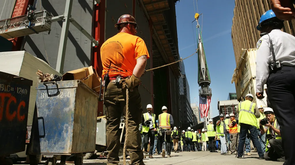 Světové obchodní středisko dostalo špičku