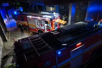 Při požáru bytu v Bratislavě zahynul jeden člověk