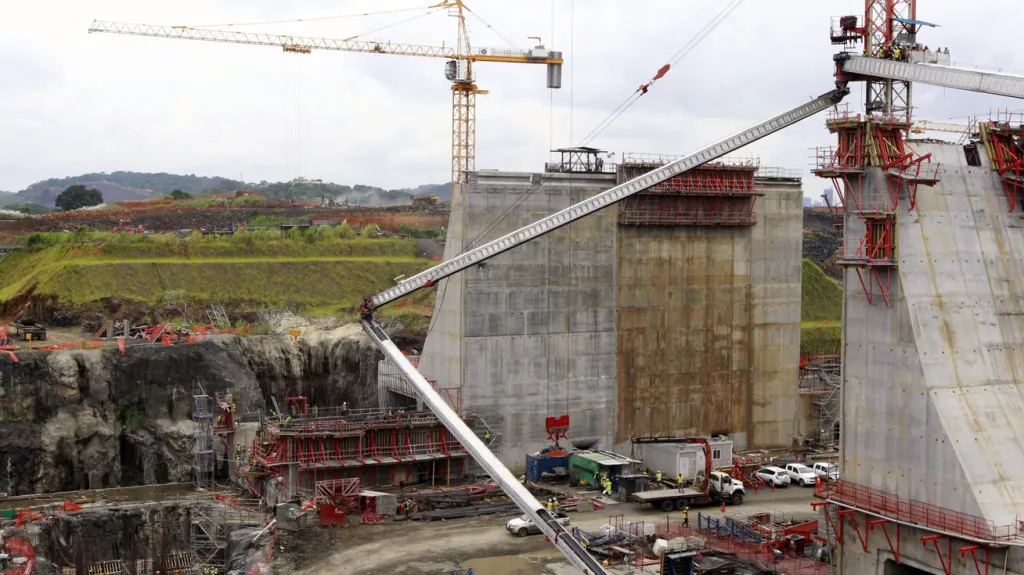 Práce na rozšíření Panamského průplavu