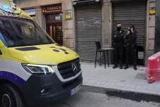 Španělská policie zatkla seniora, kterého podezírá z posílání dopisů s výbušninou premiérovi i na ambasády