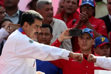 Dluhy-Smith: Černobílé vidění světa. Krize ve Venezuele není bojem dobra proti zlu