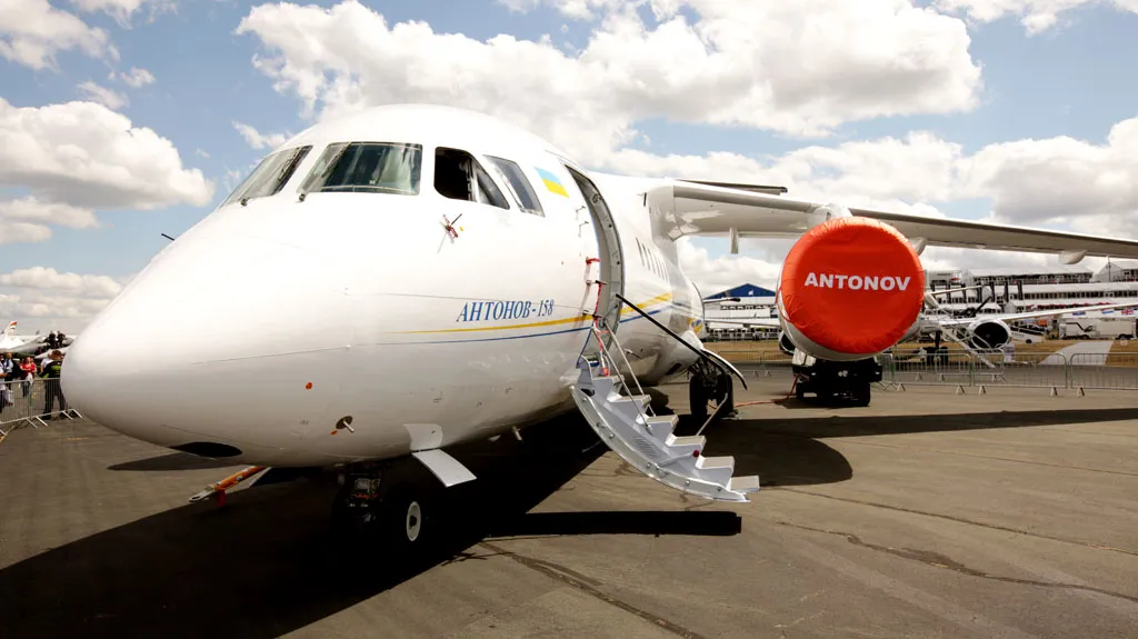 Antonov An-148