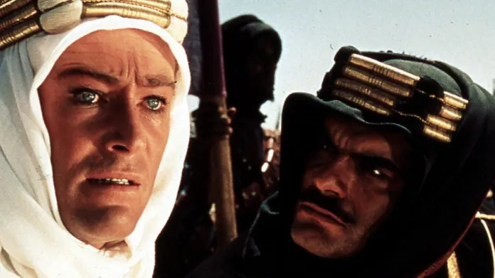 Peter O'Toole a Omar Sharif ve filmu Lawrence z Arábie