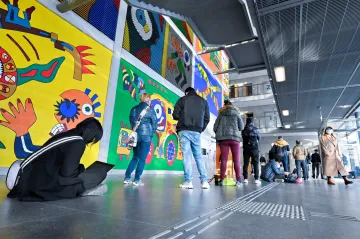 Pandemie ve světě: Horní Rakousy a Salcbursko zavedou lockdown pro všechny, další země zpřísňují pro neočkované