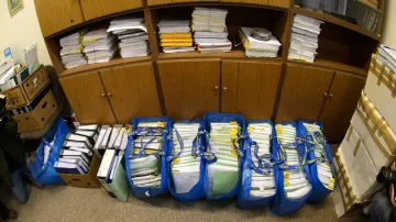 Spisy v kauze Davida Ratha