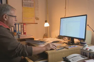 Proběhl další rychlý závod o dotace pro školství. Úředníci však slibují změnu