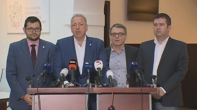 Chovanec: Takto se jednání o podpoře vlády vést nedají