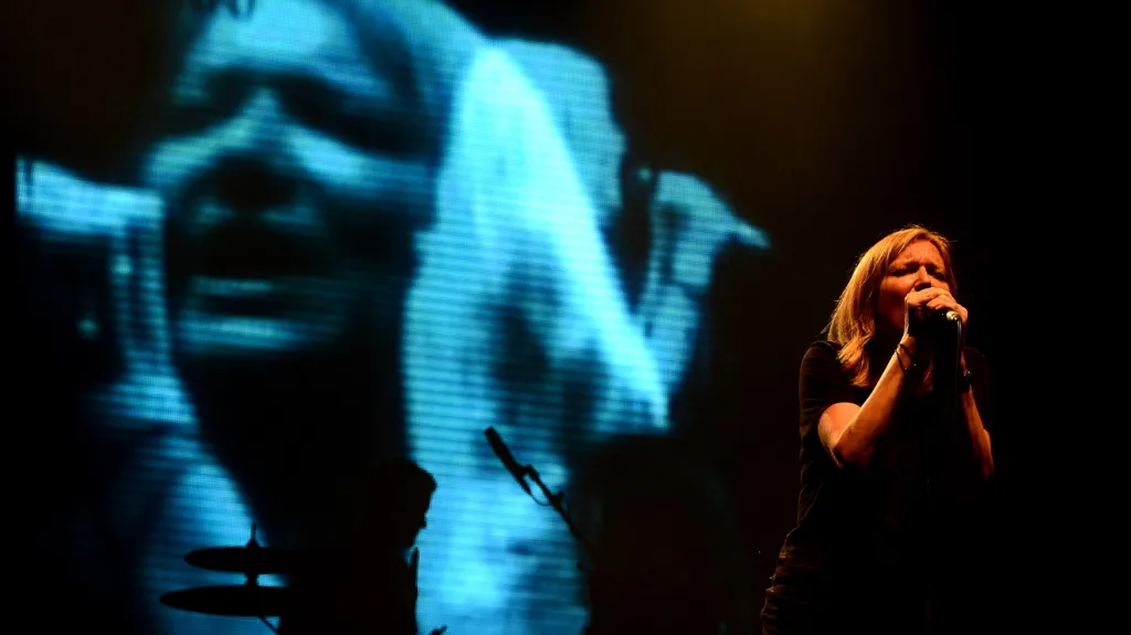 Beth Gibbons na pražském koncertu Portishead