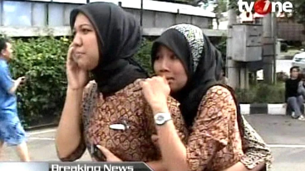 Indonésané se obávají tsunami