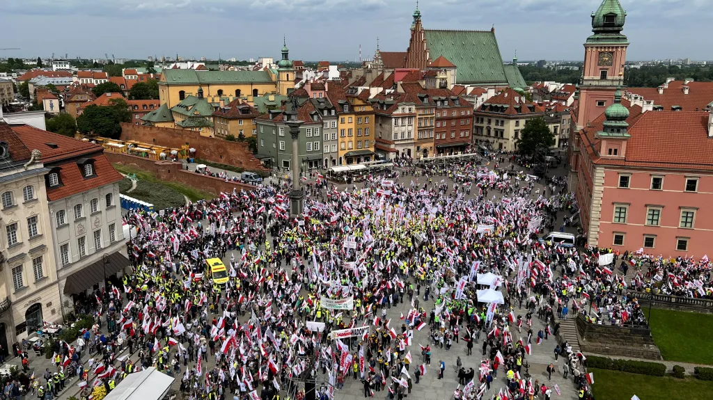 Protest zemědělců ve Varšavě