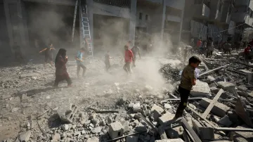 Následky izraelských leteckých útoků v Gaze