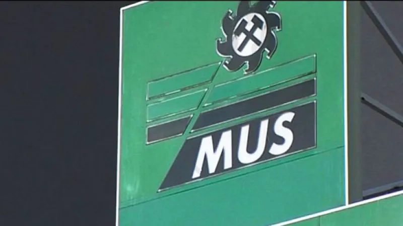 Kriminalisti začali stíhat šest bývalých manažerů kvůli kauze MUS