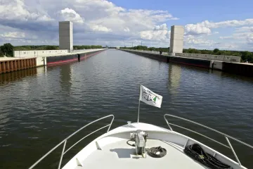 Čína plní Zemanovi sen, vědci však mají z kanálu Dunaj-Odra-Labe špatné spaní