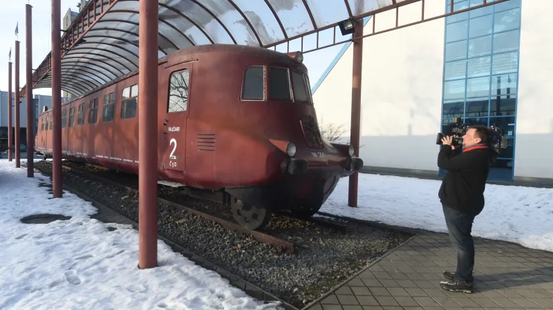 Železniční motorový vůz M 290.0 zvaný Slovenská strela