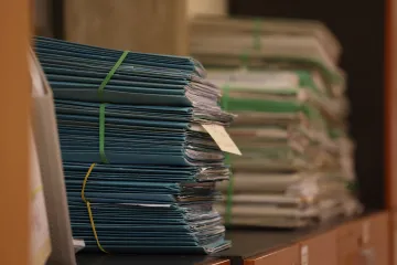 Ministerstvo zkoumá starší trestní spis sexuálního násilníka z Lounska