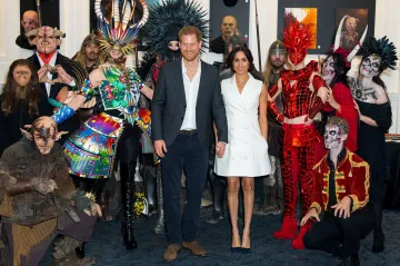 Love story, jež plní britskou kasu. Harry a Meghan to s lidmi umí, královská rodina je globální značkou