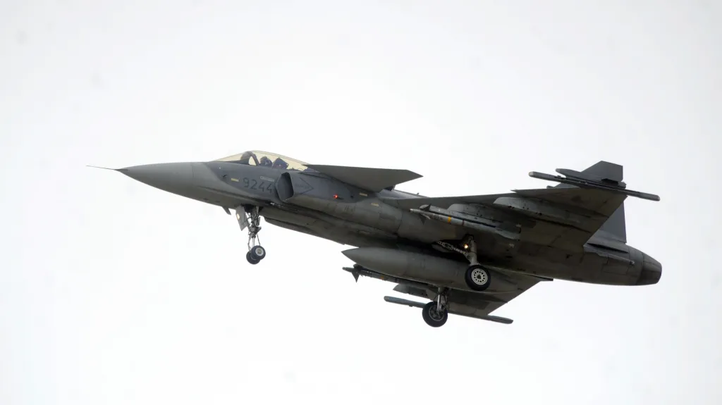 Bojový letoun Jas-39 Gripen