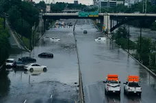 Toronto zasáhly bleskové záplavy