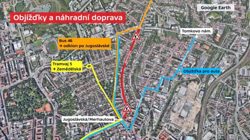 Objížďky Merhautovy ulice a náhradní doprava
