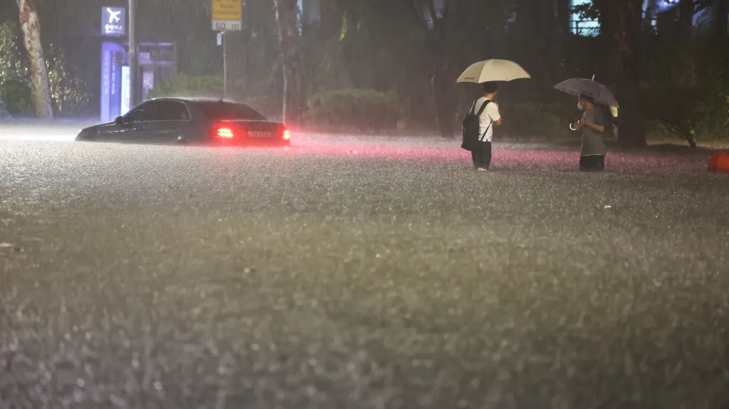 Zaplavená ulice v Soulu