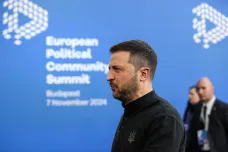 Míru je třeba dosáhnout silou, řekl Zelenskyj v Budapešti