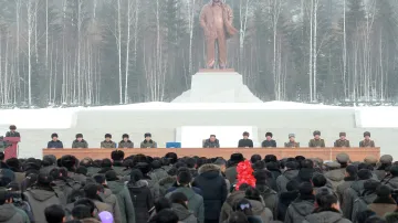 Severní Korea oslavila dokončení výstavby města Samčijon