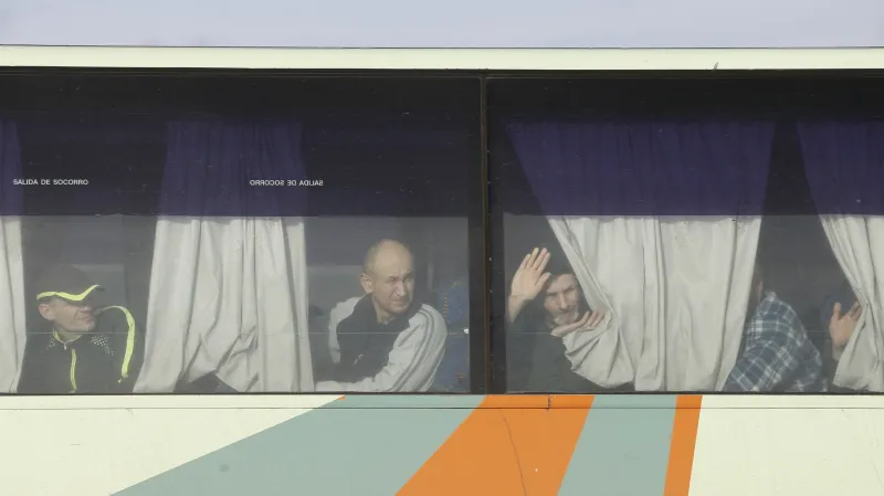 Události: Výměna zajatců na východě Ukrajiny