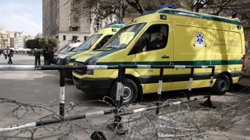 Sanitky na tahrírském náměstí