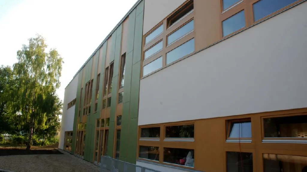 Základní škola v Ostopovicích