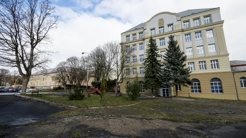 Biskupské gymnázium v Krupce