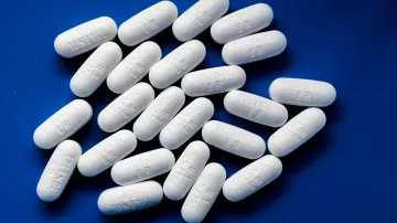 Paracetamol se v USA prodává pod názvem Tylenol