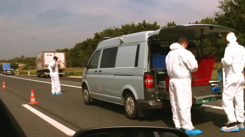 Horizont ČT24 k tragédii uprchlíků v Rakousku