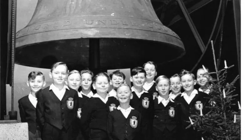 Kopie zvonu Svobody v Západním Berlíně