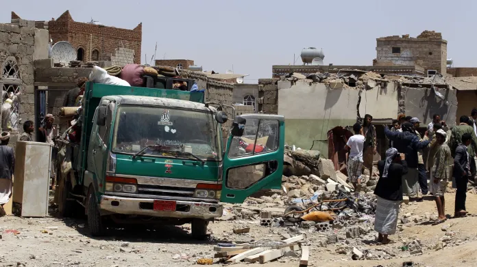 Jemen po bombardování