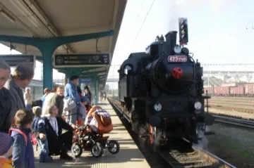 Muzejní parní vlak zahájil novou sezonu