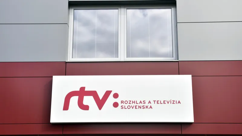 Logo slovenské veřejnoprávní instituce