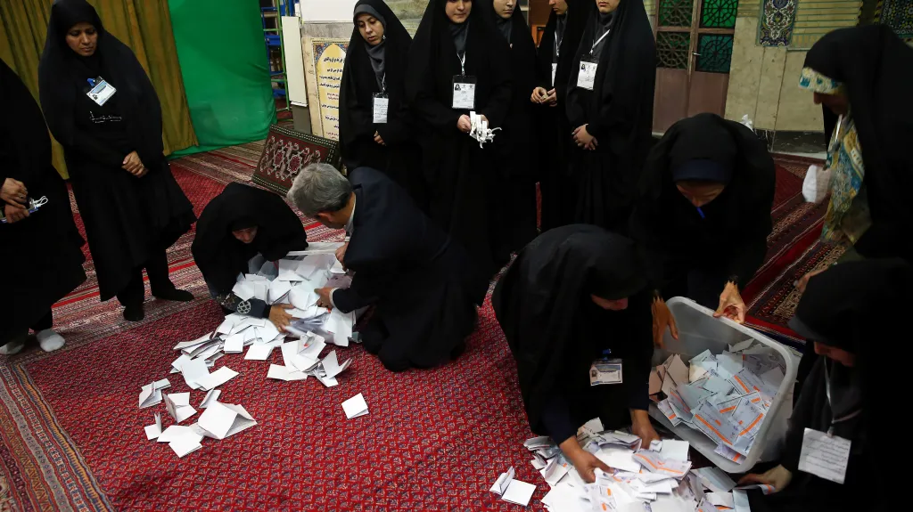 Íránci volili parlament