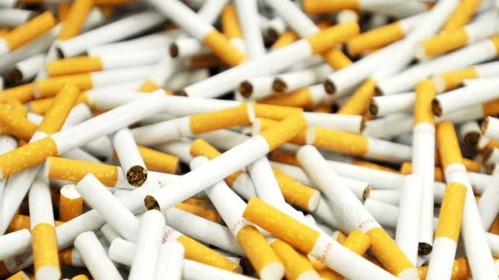 Cigarety