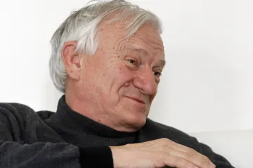 Zemřel bosenský generál Jovan Divjak, který ubránil Sarajevo před Srby