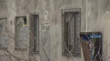 Zamřížovaná okna chudobince