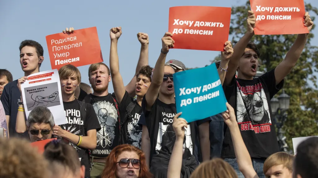 Ruská mládež demonstrovala v září proti plánované důchodové reformě