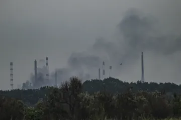 Na Donbasu pokračují boje, ruská vojska ostřelovala i severoukrajinské město Sumy